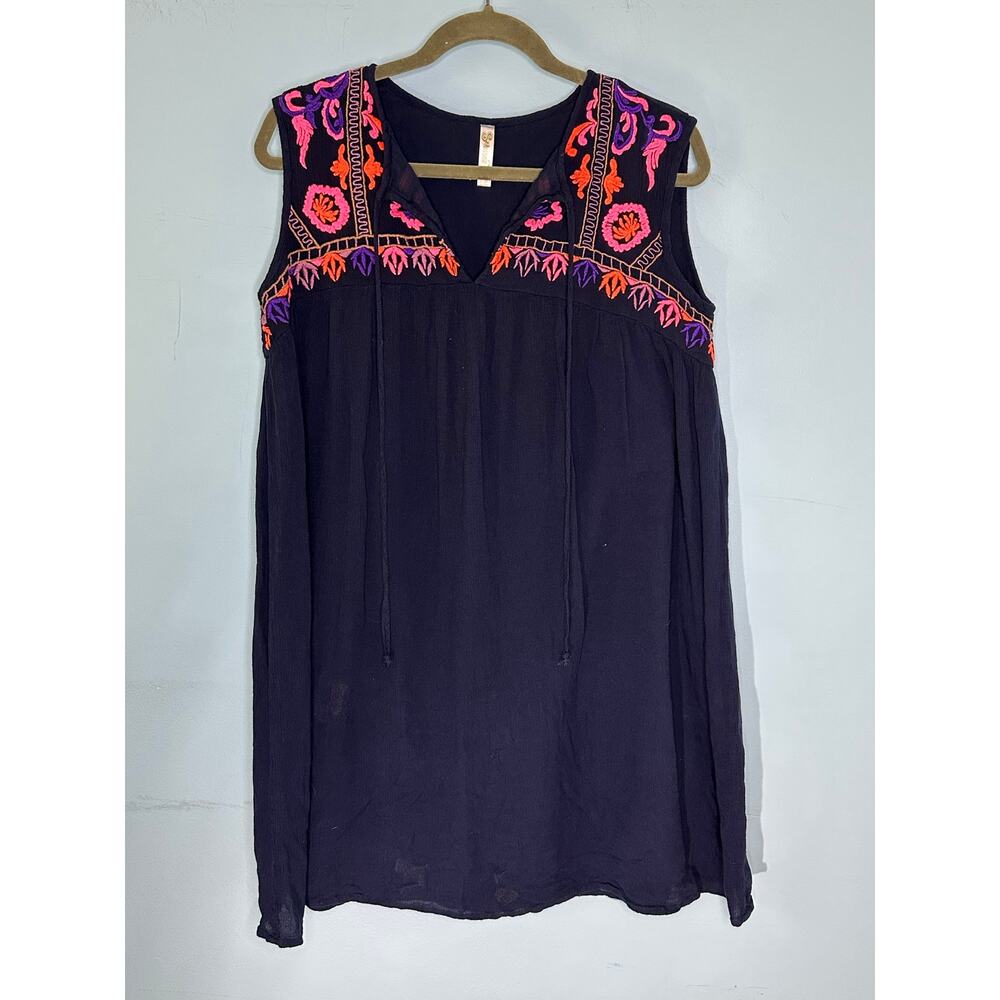 Shoreline black sleeveless tunic top vibrant pink floral/geometric embroidery XL